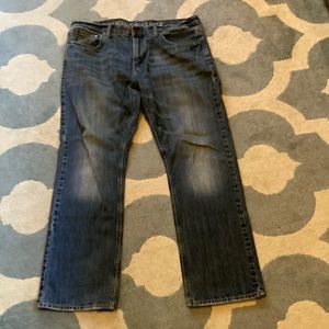 Men’s jeans  American Eagle smoke free
